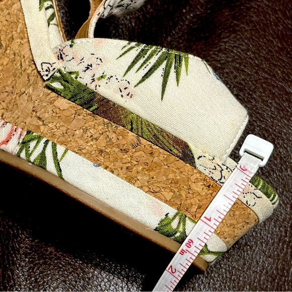 Tropical floral leaf platform wedge sandals - size 8 - Lust 4 Life botanical L4L - Picture 12 of 13